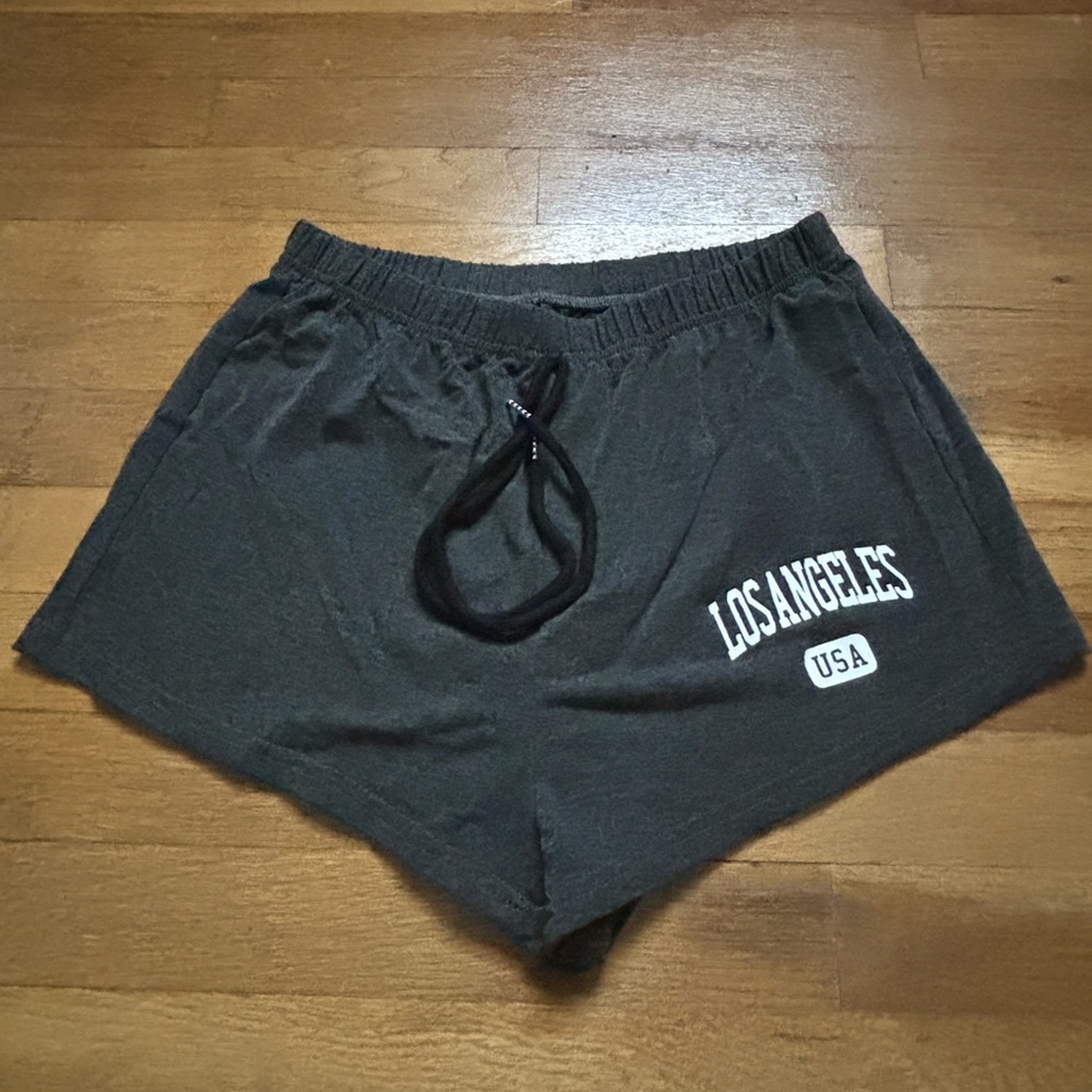 SHEIN Black Athletic Shorts with Elastic Waistband